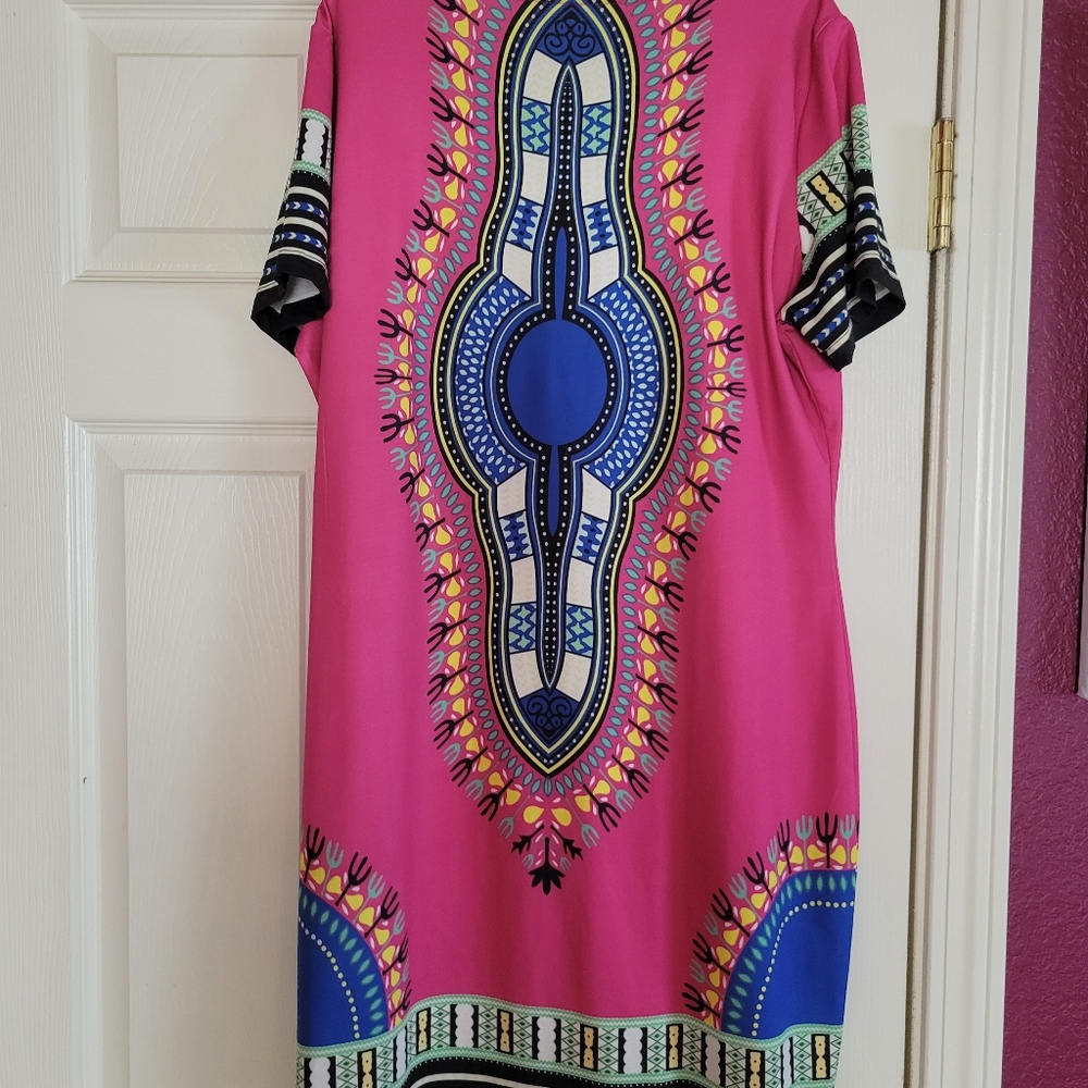 Dress - Picture 3 of 3